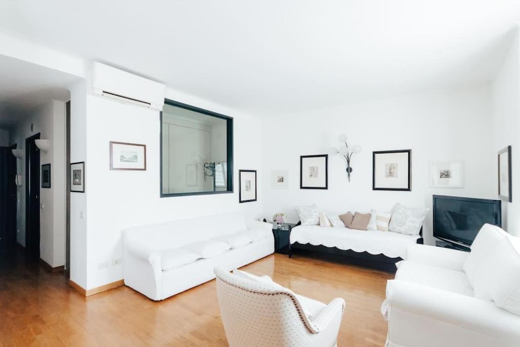 Ferienwohnung La Casa Di Isa Lecco Exterior foto